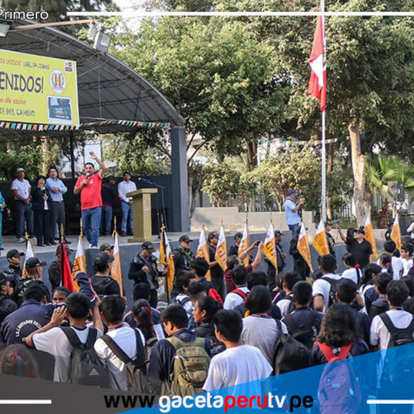 Alcalde de Comas y comunidad educativa lanzan campaña contra el Bullying en el distrito