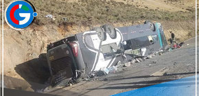 Fatal accidente en ruta Lima - Ayacucho: 13 muertos y 20 heridos en vuelco de ómnibus de Civa