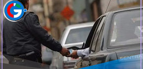 Policías son detenidos por presunta extorsión y cobro de coimas