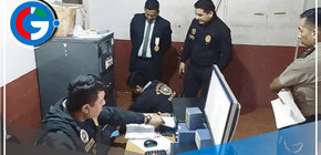 Arrestan a policías que presuntamente liberaban a detenidos por dinero