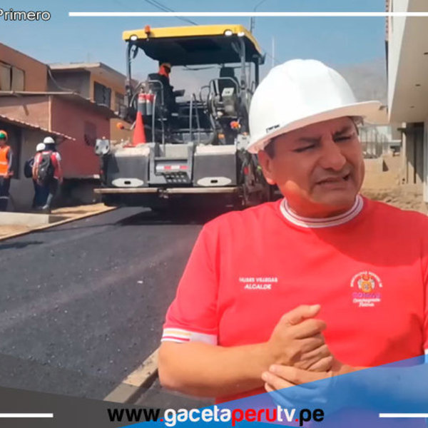Alcalde de Comas Supervisa Avances en Obra de Pistas en Carmen Alto