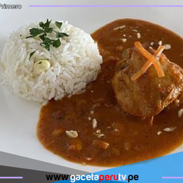 Aprende a cocinar pollo en salsa de pimientos 