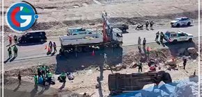 Trágico accidente de miniván deja seis fallecidos y ocho heridos en Arequipa