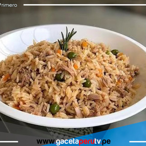 Prepara un rico arroz con atún