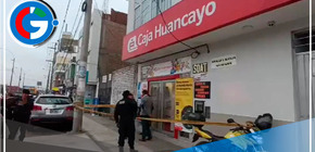 SMP: delincuentes vestidos de policías roban caja financiera y dejan herida a trabajadora