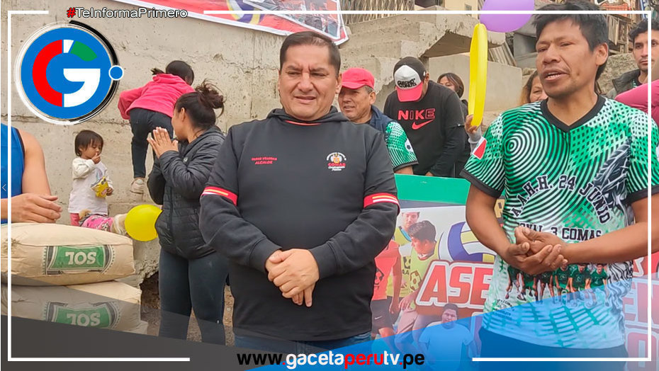 Alcalde de Comas Premia a Campeones de Inter Asentamientos Humanos