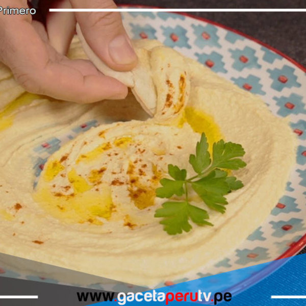Prepara un rico hummus de garbanzo