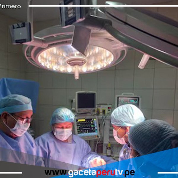 Mujer sobrevive a tumor de más de 15 kilos