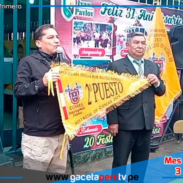 El Alcalde Ulises Villegas Participa en el 31 Aniversario de la I.E. Iván Pavlov