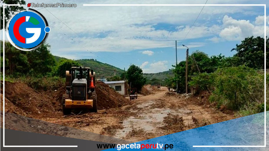 Rehabilitan vías afectadas por lluvias intensas en Cajamarca