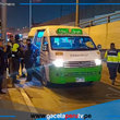 Ataque a combi deja dos muertos en plena vía pública
