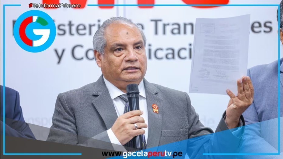 César Sandoval renuncia al Ministerio de Transportes y Comunicaciones