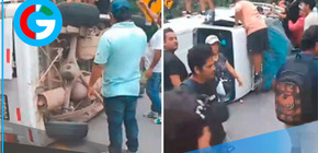 Turistas salvan de morir tras volcadura de combi en Tarapoto