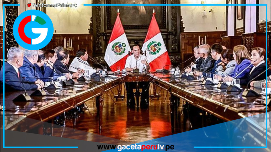 Presidente Jerí dialogó con exGEIN y comisarios PNP