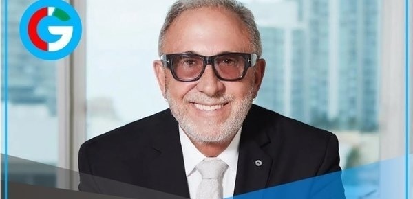 Emilio Estefan recibe premio “Productor del Siglo” en los Billboard Latinos
