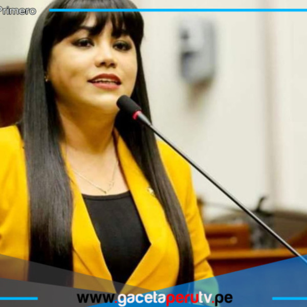Vivian Olivos renuncia a Fuerza Popular por motivos personales
