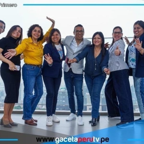 16 de noviembre periodistas van a las urnas