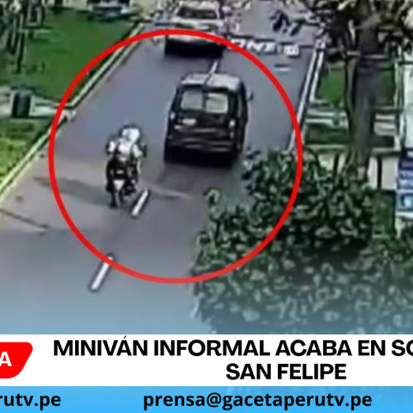 Miniván informal acaba en sótano de San Felipe