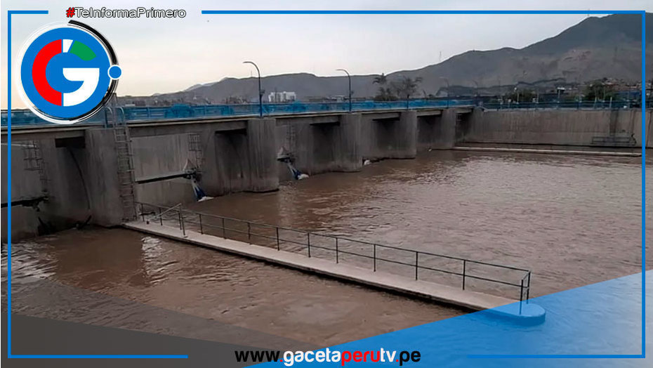 Crecida del río Rímac amenaza abastecimiento de agua en Lima