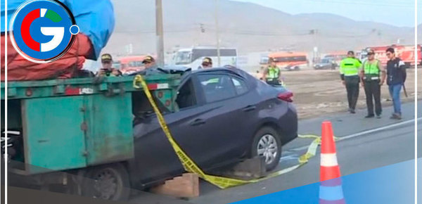 Santa Rosa: choque de auto con tráiler deja tres personas fallecidas