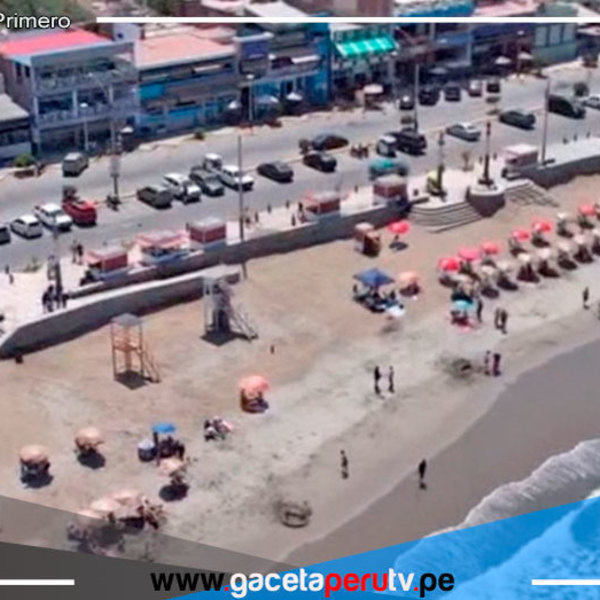 Conocida playa La Herradura vuelve a tener arena para disfrute de los bañistas