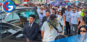 Piura despide a Paul Flores con multitudinario entierro