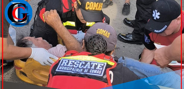 Adulto mayor atropellado sobrevive gracias a paramédicos en Comas