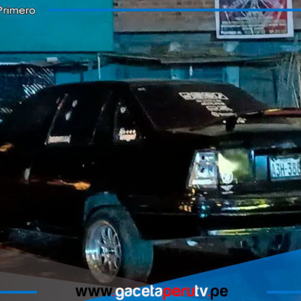 Delincuentes atacan a familia en auto frente a su casa en Puente Piedra