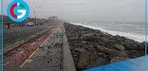 Tramo de Costa Verde cerrado por oleaje anómalo en La Punta. 
