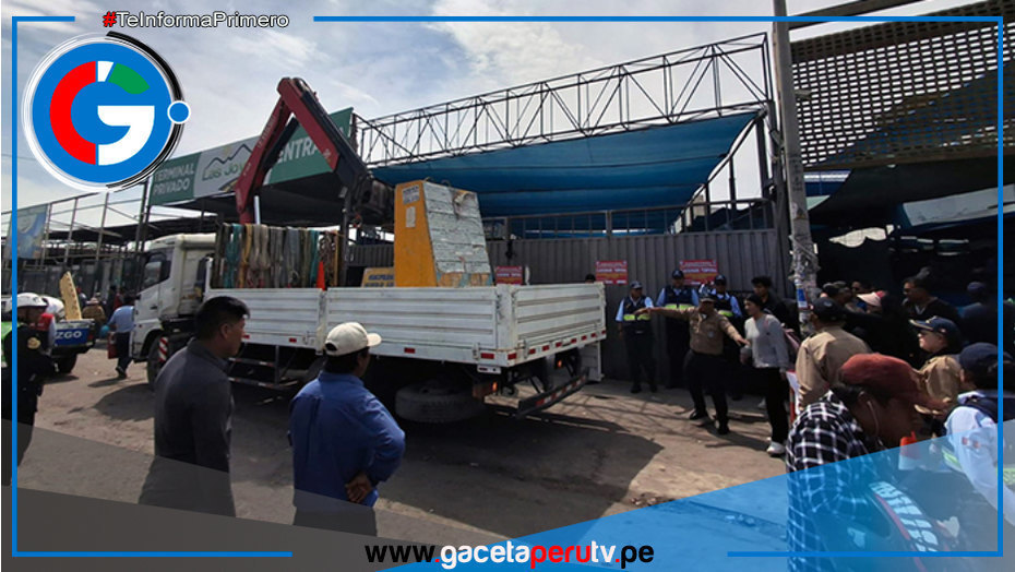 Cierran terminal sin permiso en Bustamante y Rivero