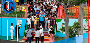 Alcalde Villegas entrega parque y losa deportiva en Comas
