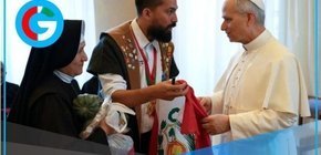  Papa León XIV saluda afectuosamente al Perú y aclama Chiclayo 