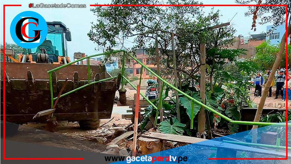 Municipio de Comas retira construcciones ilegales en vía pública