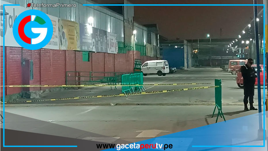 Extorsionadores atacan Mega Unicachi; vigilante resulta gravemente herido