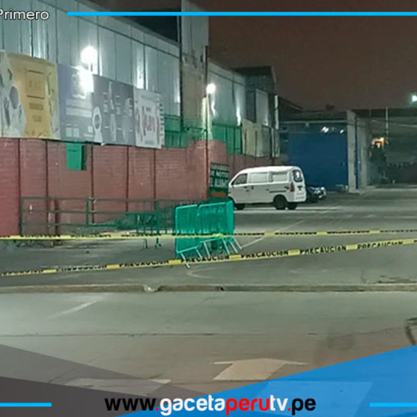 Extorsionadores atacan Mega Unicachi; vigilante resulta gravemente herido
