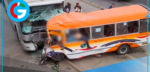 Choque entre cúster y Metropolitano deja cuatro personas fallecidas varios heridos