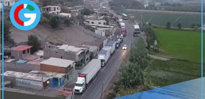 Mineros bloquean nueve carreteras exigiendo formalización y diálogo urgente