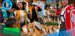 Promotores enseñan manejo de residuos sólidos en Collique