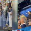 Congresista es captado en estadio mientras el Pleno sesionaba