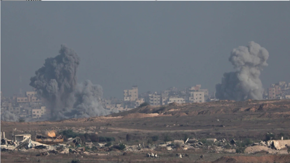 Ataque israelí mata al menos 15 en hospital de Gaza, cuatro periodistas