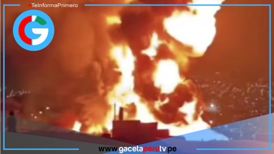 Pachacútec: incendio de gran magnitud en almacén moviliza a 20 unidades de bomberos en Ventanilla