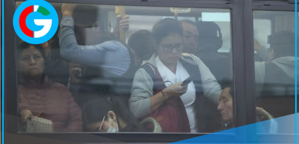 ¿Cómo viajar menos estresado en el Metropolitano durante la hora punta?